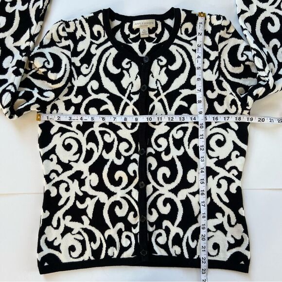 Appleseeds Black White Long Sleeve Button Front Cardigan Sweater - Picture 11 of 12